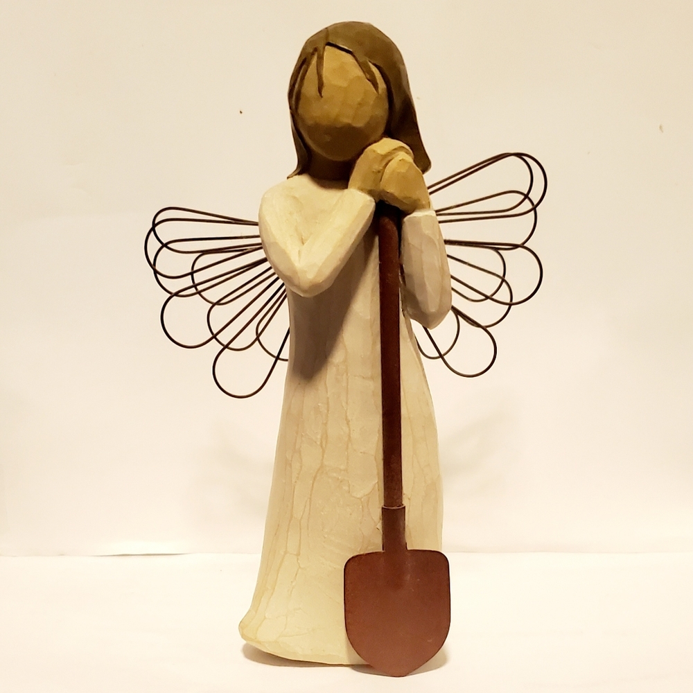 Willow Tree Angel of the Garden